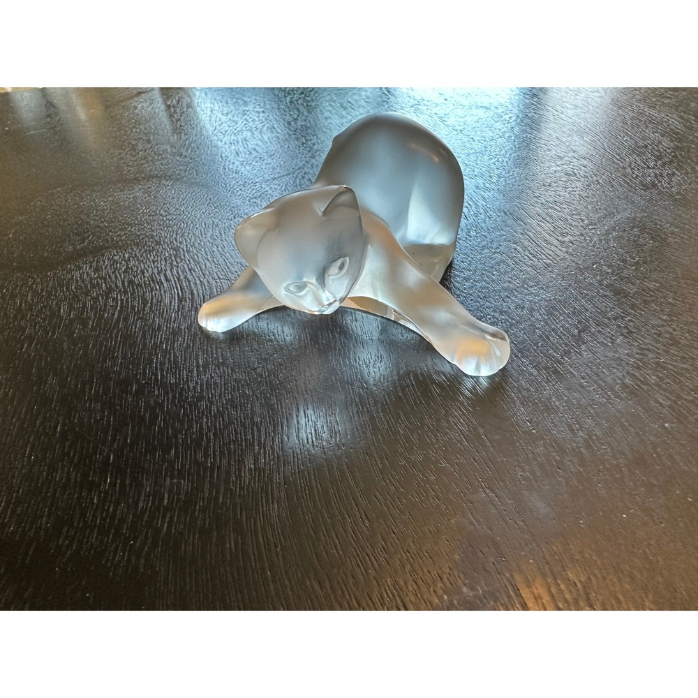 Lalique France Frosted Crystal Crouching Cat Figurine Signed Art Glass Ornament